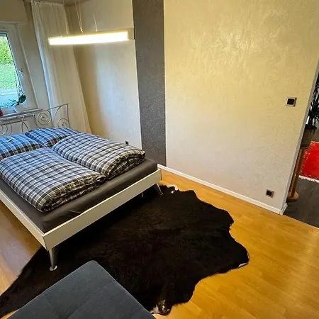 Monikas Home - Gemuetliche 3-Zimmer-Wohnung Im Herzen Von Boeblingen Exterior photo